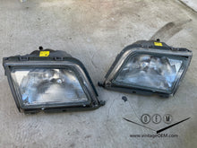 Load image into Gallery viewer, 90-95 Mercedes Benz R129 OEM headlights, pair
