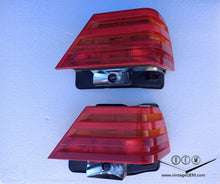 Load image into Gallery viewer, 91-96 Mercedes Benz W140 S-class OEM taillight, RIGHT
