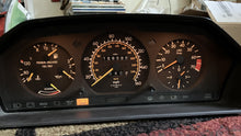 Load image into Gallery viewer, 86-93 Mercedes Benz W124  instrument cluster 168k tested OK
