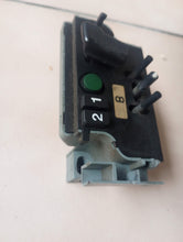 Load image into Gallery viewer, Mercedes Benz W126 seat memory switch, RIGHT 0038202810
